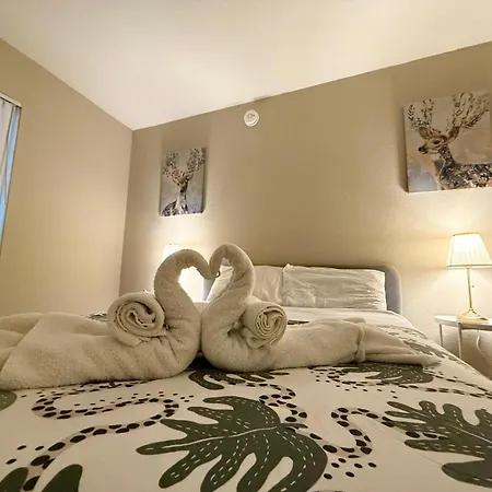 Warm And Welcoming Aparthotel